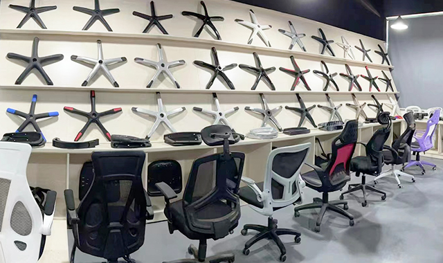 شركة تشجيانغ لوبوت لتكنولوجيا البلاستيك المحدودة